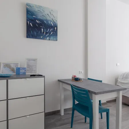 Apartman Ludovica Studio 2 - Via Roma 17 *